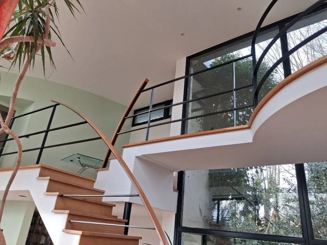 Remise en peinture d'un luxueux logement dans l'ouest lyonnais